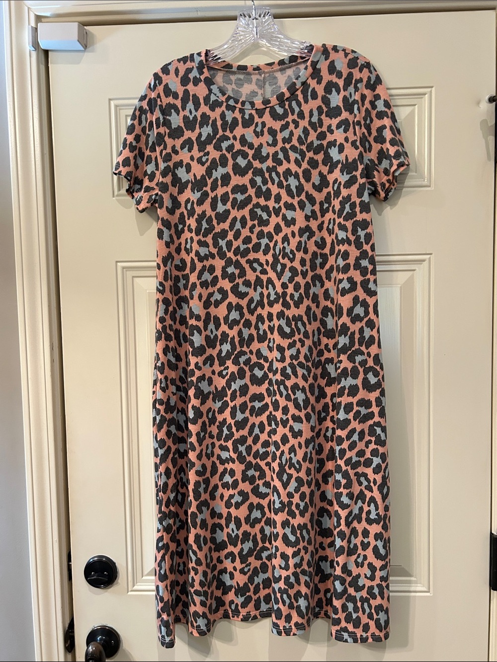 Pink Leopard Print Short Sleeve Dress
